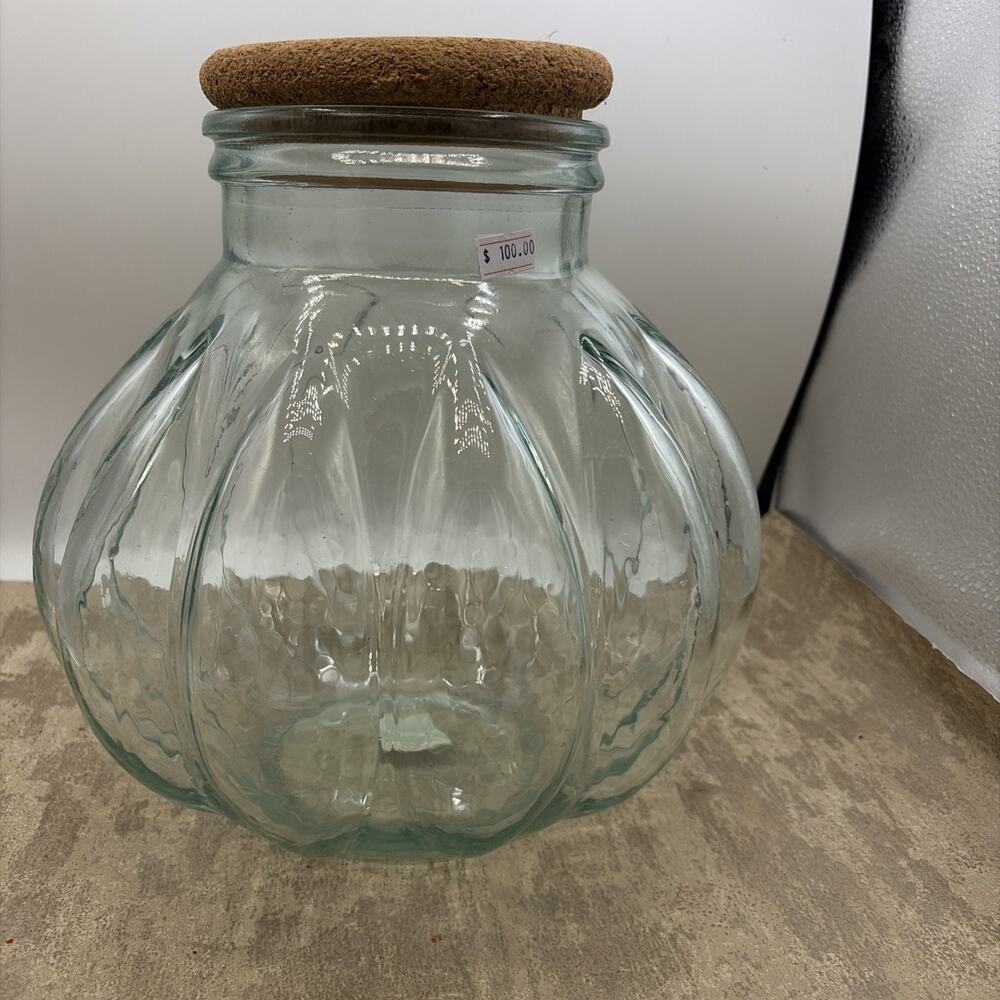 Pier 1 Green Glass Pumpkin Shaped Pasta Jar w/ Lid 11" Made in Italy NICE Large - Picture 8 of 10
